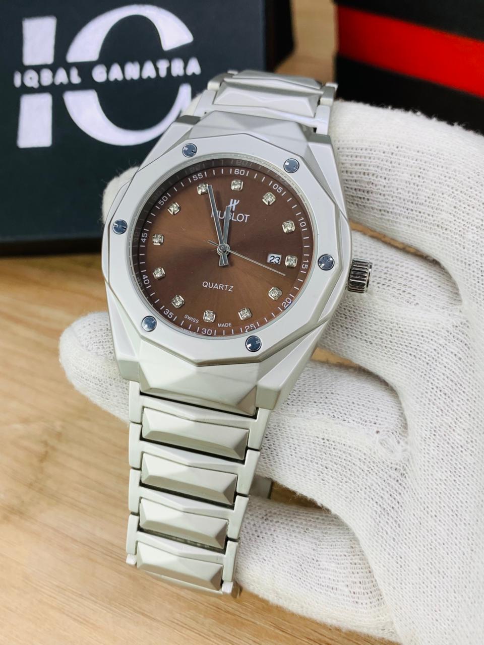 Diamond Cut | Stone Model | Brown