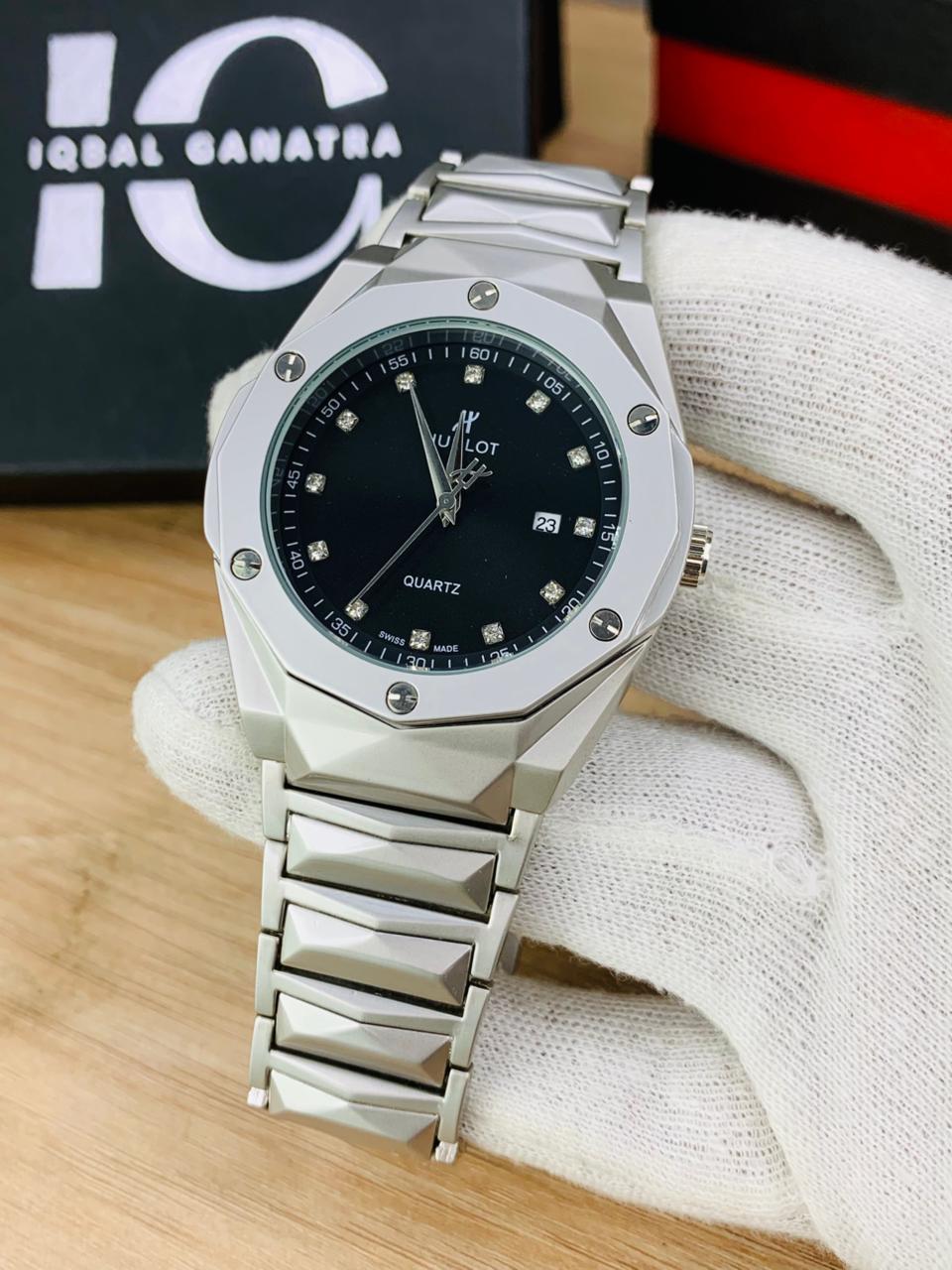 Diamond Cut | Stone Model | Black