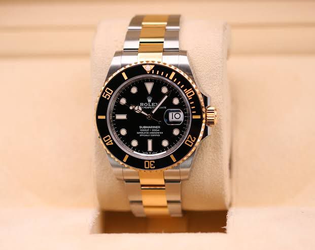 Luxury Gold Submariner Black Dial Watch – Premium Stainless Steel Waterproof Men Watch